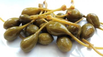 Что такое каперсы, как они выглядят, польза и вред продукта