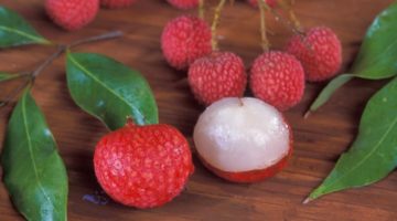 Экзотический фрукт личи - состав, польза и вред для здоровья плодов